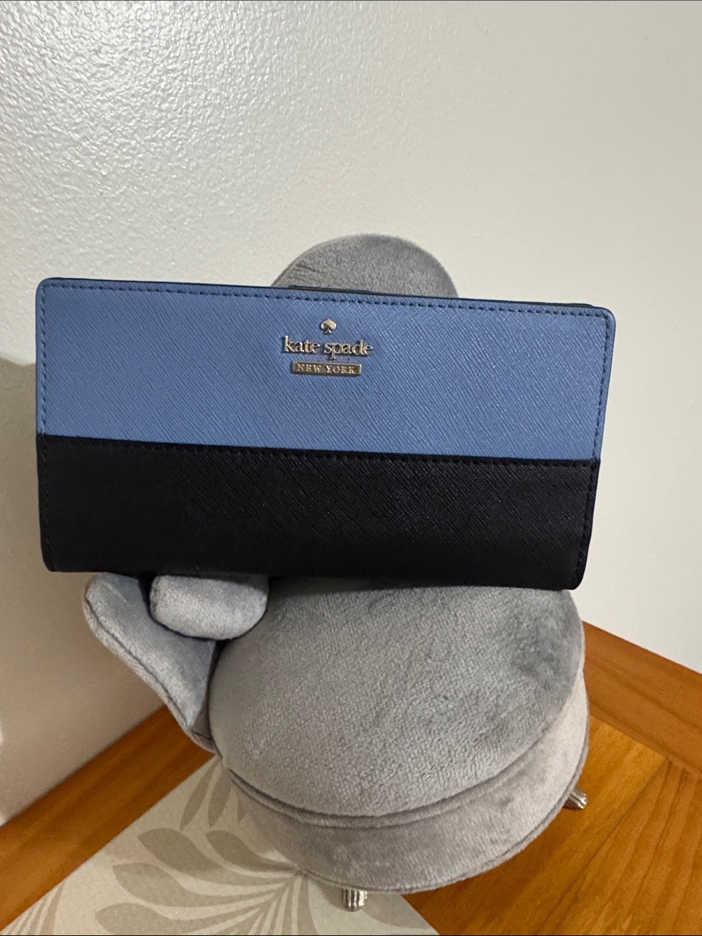 kate spade Two-Tone Blue and Black Continental Wallet